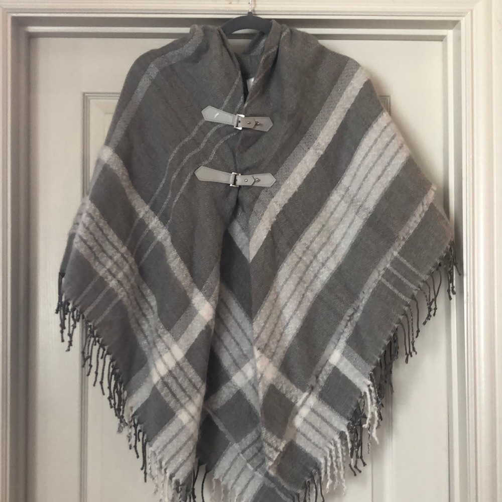 Mix it grey super soft poncho